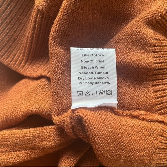 *BTFBM Ruffled Sweater, long sleeve, crew neck
Womens size XL. Rust Orange. - Picture 8 of 9